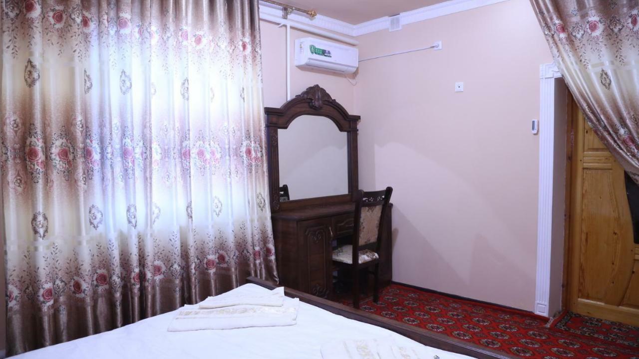 Khiva Ibrohim Guest House Exteriör bild