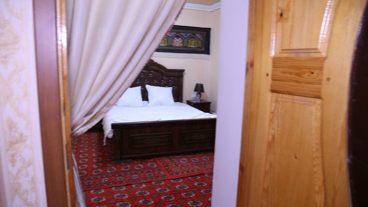 Khiva Ibrohim Guest House Exteriör bild
